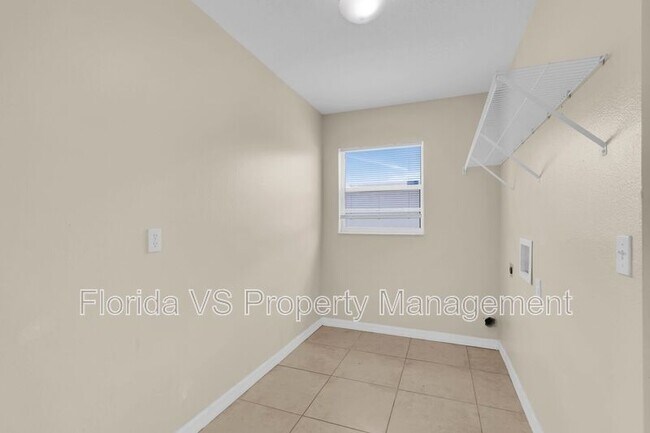 Building Photo - 166 Big Sioux Dr