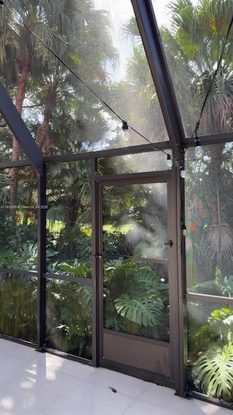 Building Photo - 9318 NW 50th Doral Cir S