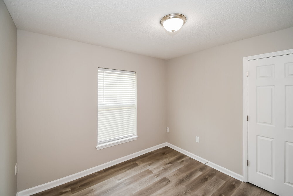 Building Photo - 5107 Johnson Creek Dr