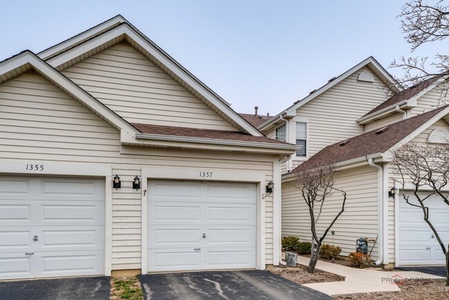 Building Photo - 1357 S Candlestick Way