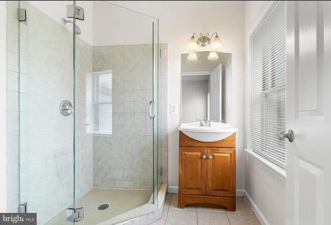 Building Photo - 1401 Druid Hill Ave