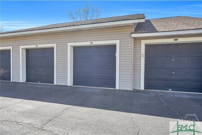 Building Photo - 12300 Apache Ave