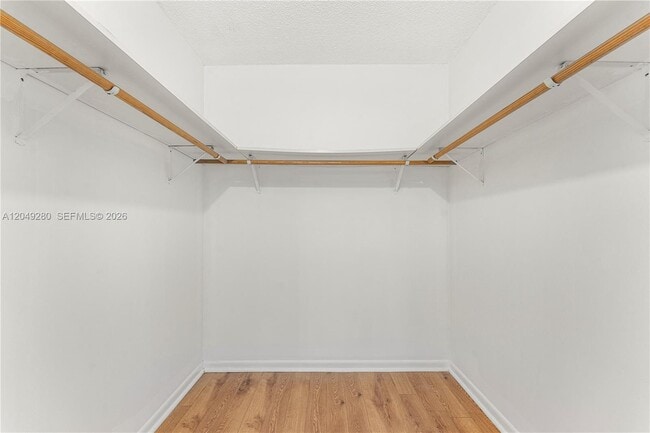 Building Photo - 4301 Martinique Cir