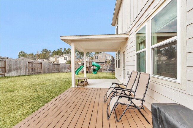 Building Photo - 18503 Sunrise Maple Dr