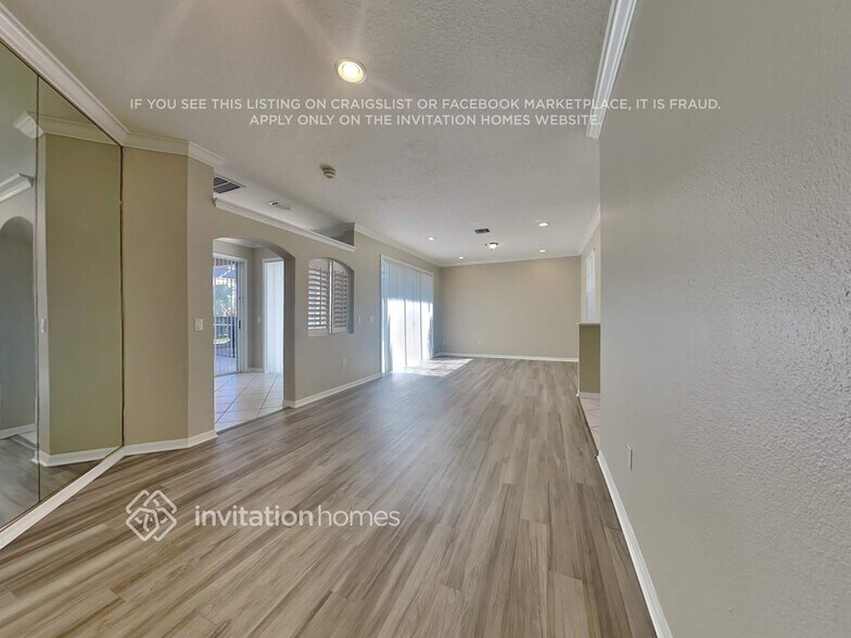 Building Photo - 1103 Clearpointe Way