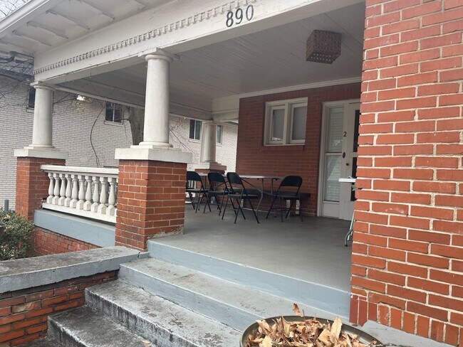 Building Photo - 890 N Highland Ave NE