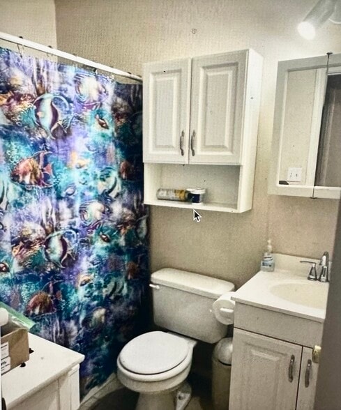 Building Photo - 313 Chico Blvd