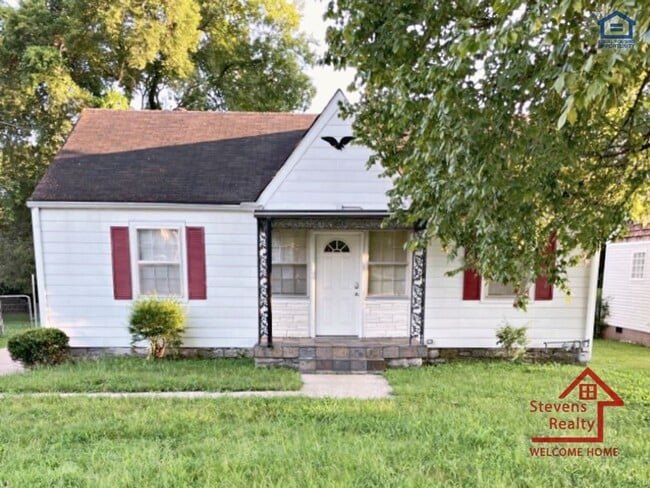 Building Photo - 316 Harrington Ave