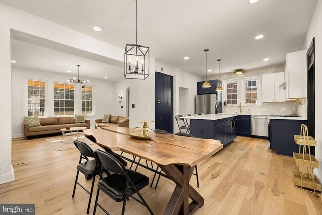 Building Photo - 3422 Pennsylvania Ave. SE