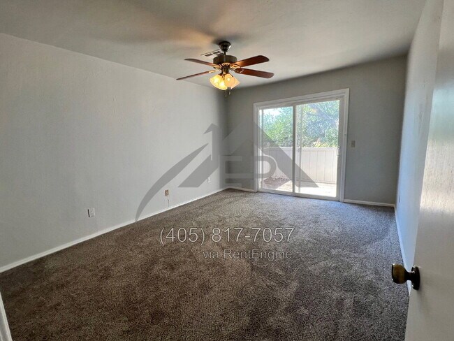 Building Photo - 10832 Admiral Dr