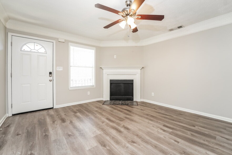 Building Photo - 1569 Dillard Rd