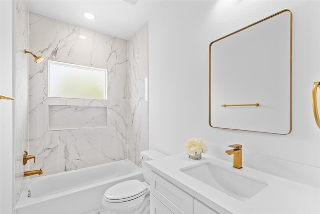 Building Photo - 6186 Eastland St