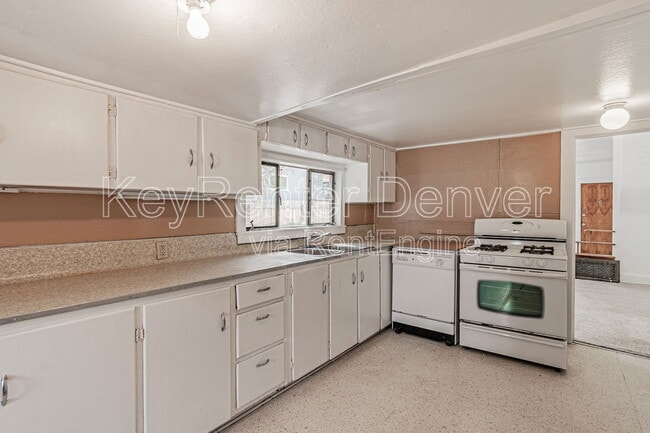 Building Photo - 3960 Wolff St