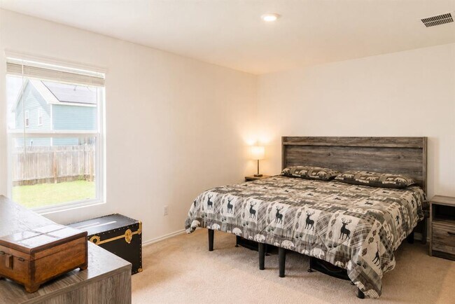Building Photo - 193 Gypsum Vly