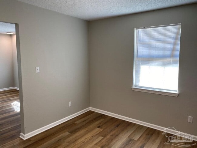 Building Photo - 8225 Impala Ct