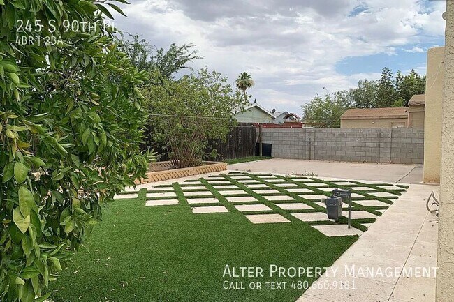 Building Photo - 245 S 90th Pl