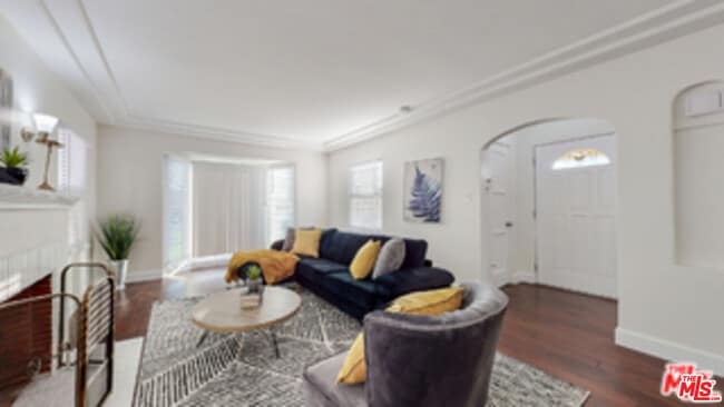 Building Photo - 2059 W 83rd St