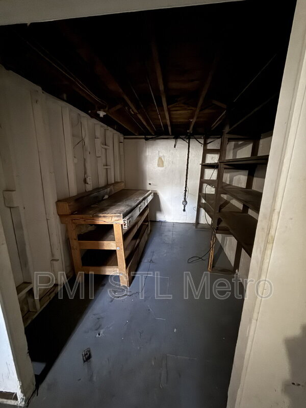 Building Photo - 1241 Avant Dr