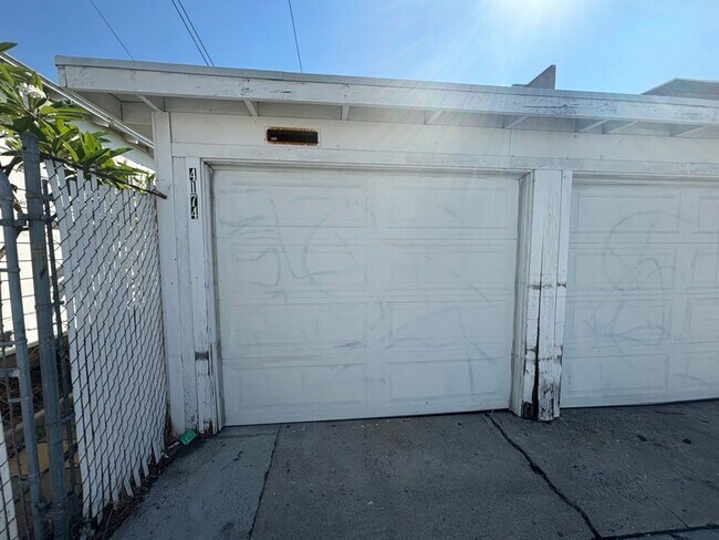 Building Photo - 4172-4176 CHEROKEE AVENUE