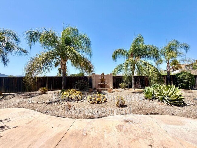 Building Photo - 46383 Vianne Ct