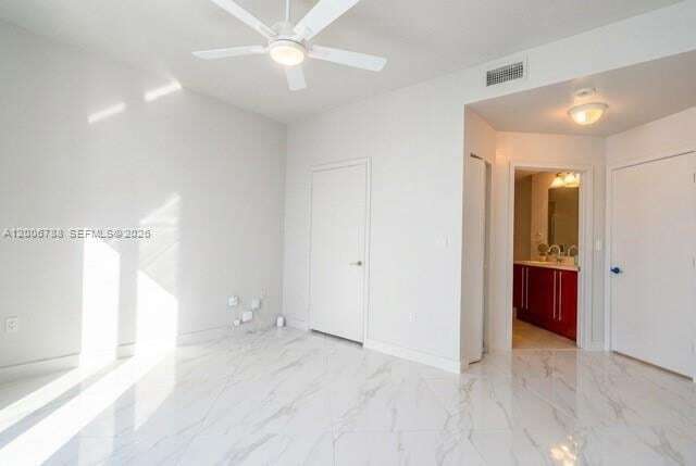 Building Photo - 1111 SW 1st Ave