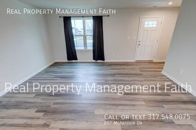 Building Photo - 897 McArthur Dr