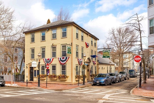 Building Photo - 47 Harvard St