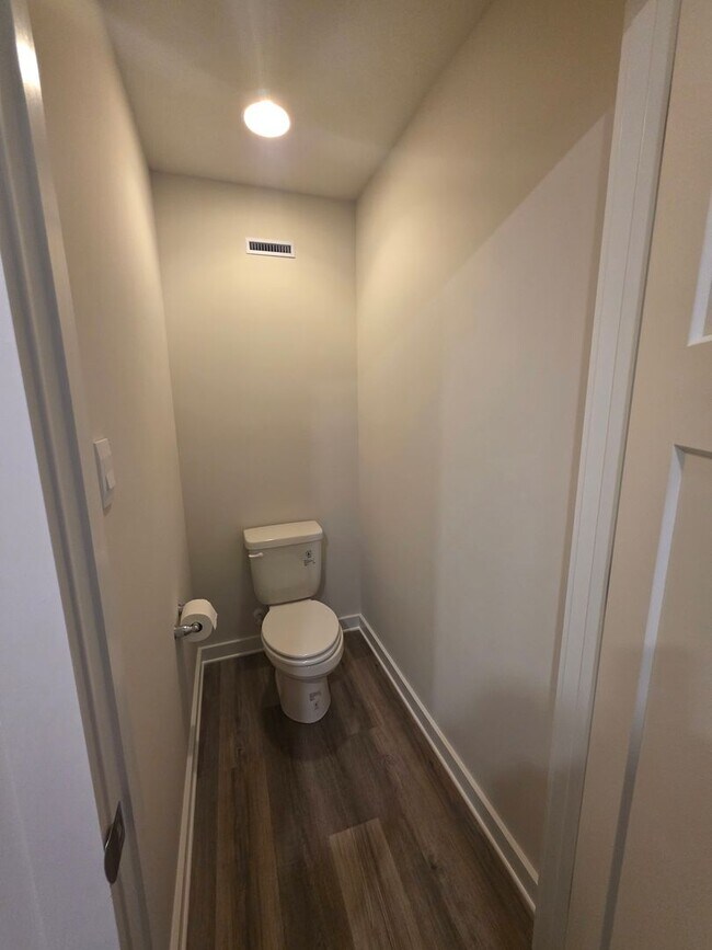 Building Photo - Luxury 4-Bedroom Townhome with Finished Walkout Basement & River Views