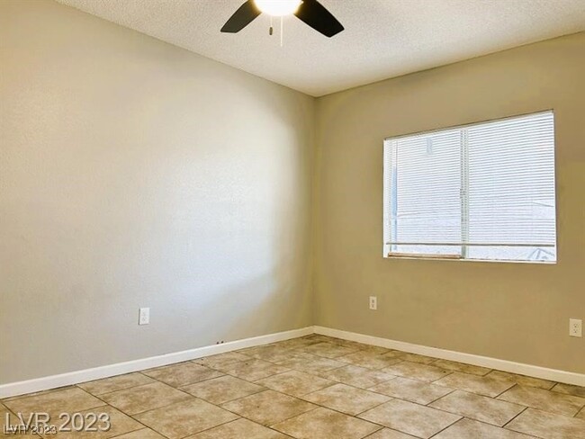 Building Photo - 2762 Eldora Cir