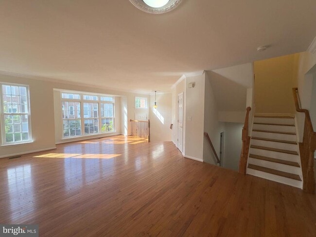 Building Photo - 24652 Kings Canyon Square