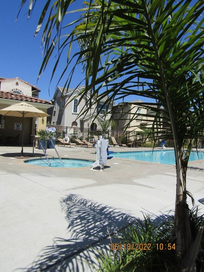 Building Photo - Beautiful Newer Two Story Home in The Gated Community of HG Gardens