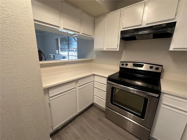 Building Photo - 15300 SW 106th Terrace