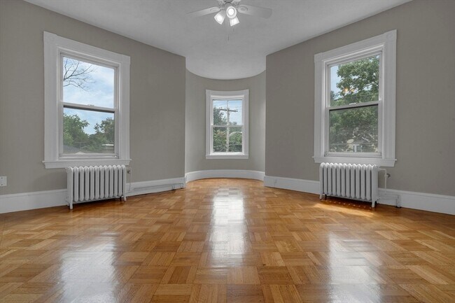 Building Photo - 59 Spring St