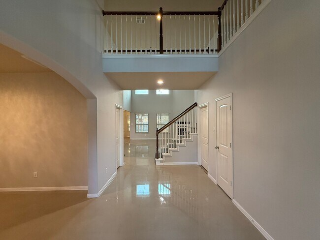 Building Photo - 24611 Fort Timbers Ct