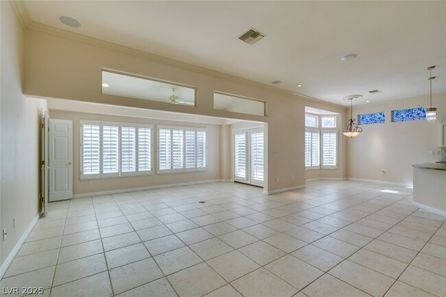 Building Photo - 10041 Woodhouse Dr