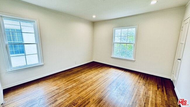 Building Photo - 410 S Spalding Dr