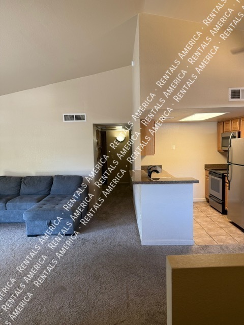 Building Photo - 101 S Players Club Dr
