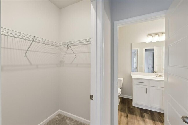 Building Photo - 6137 Black Pear Ln