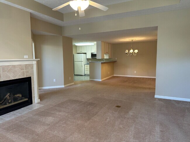 Building Photo - Well-Maintained Condo with 2 Bonus Rooms & Attached 2-Car Garage