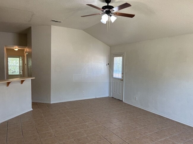 Building Photo - 207 Dale Earnhardt Dr