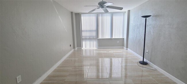 Building Photo - 3051 S Atlantic Ave