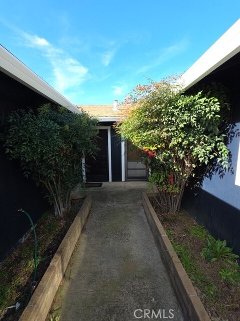 Building Photo - 3213 Westridge Dr