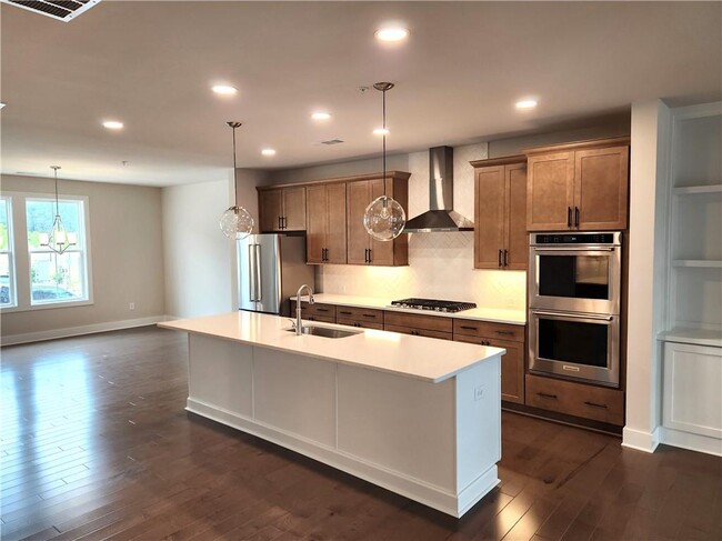 Building Photo - 1222 Waterfall Ct