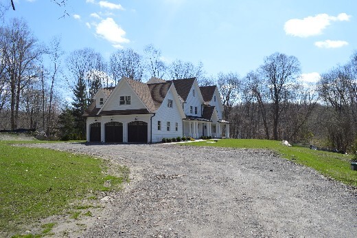 Primary Photo - New MODERN FARMHOUSE STYLE