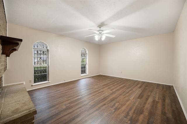 Building Photo - 3817 Yosemite Dr