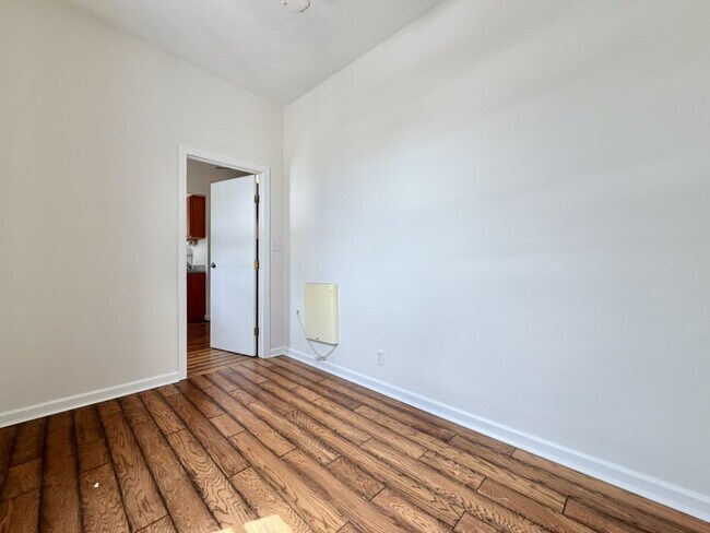 Building Photo - 514 Monastery Pl