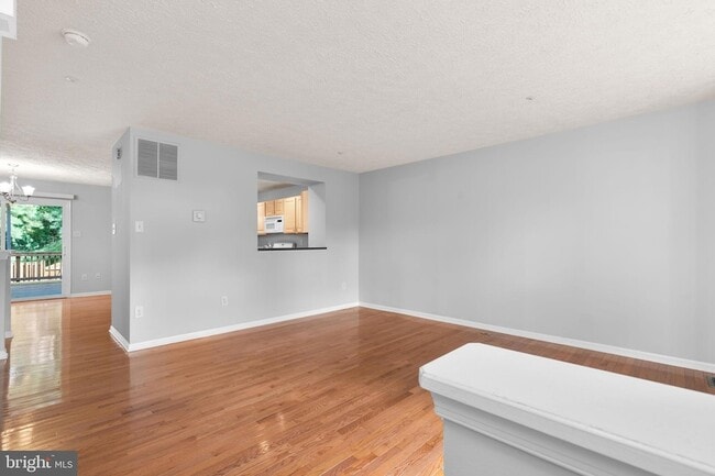 Building Photo - 6116 Starburn Path