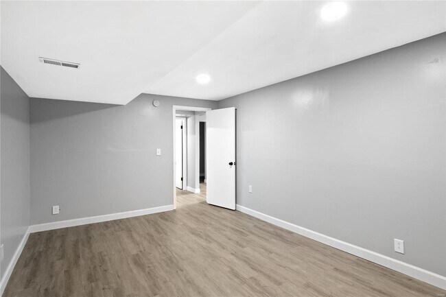 Building Photo - 836 Country Stone Dr