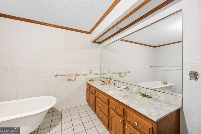 Building Photo - 206 Ridge Cir