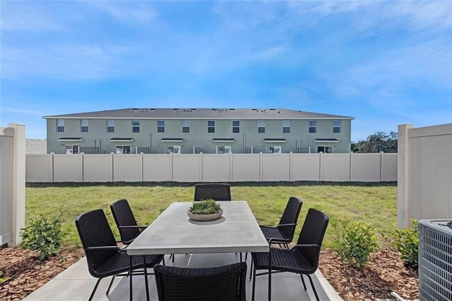 Building Photo - 455 Warm Heron Pl